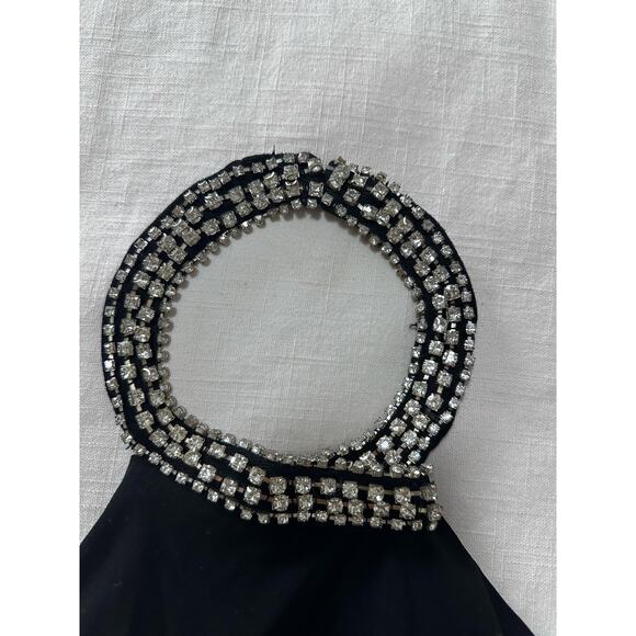 NWOT HIGH SLIT HALTER GOWN W/ RHINESTONE ACCENTS SZ 0 - Picture 8 of 8